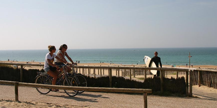 Cycling & moutain biking - camping Blue Océan